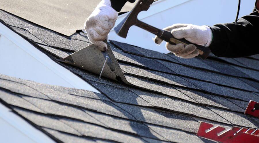Professional gutter cleaning in Bennettsville, SC